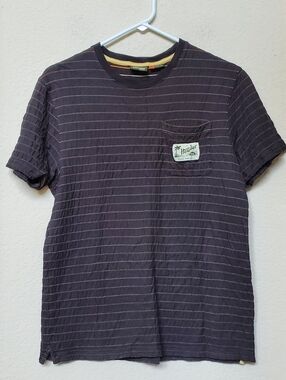 Howler Bros Men’s Short Sleeve Surf Pocket Tee.  Size Medium